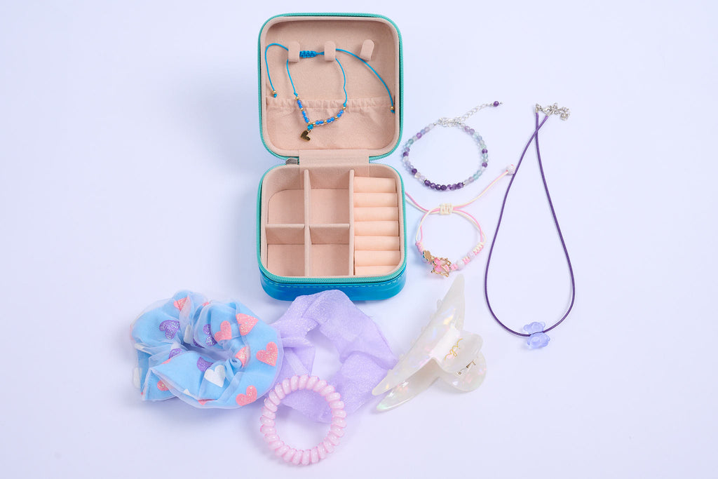 Pink Moments Box Accessories